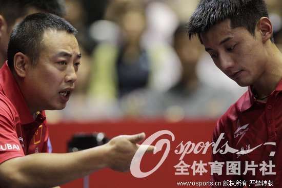 奥地利队轻取中国队，张继科带队取胜